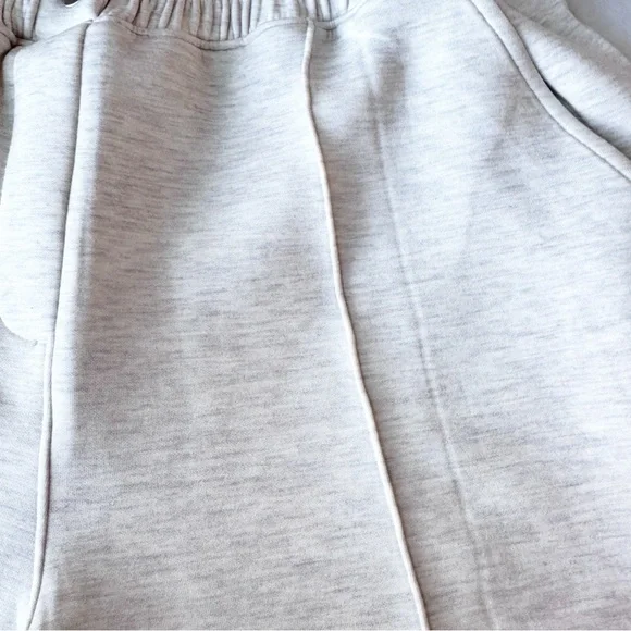 SPANX New Brushed AE Straight Legging in Heather Cream NWT Size S - Picture 8 of 16